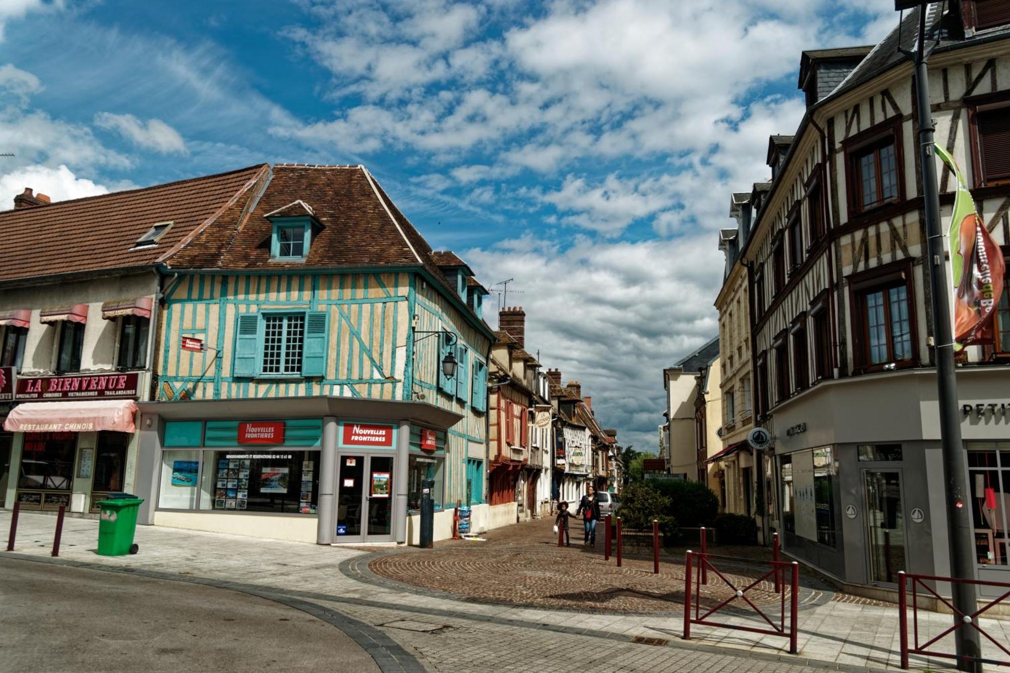 Appartamento Duplex Cosy Avec Netflix & Amazon Prime Beauvais Esterno foto