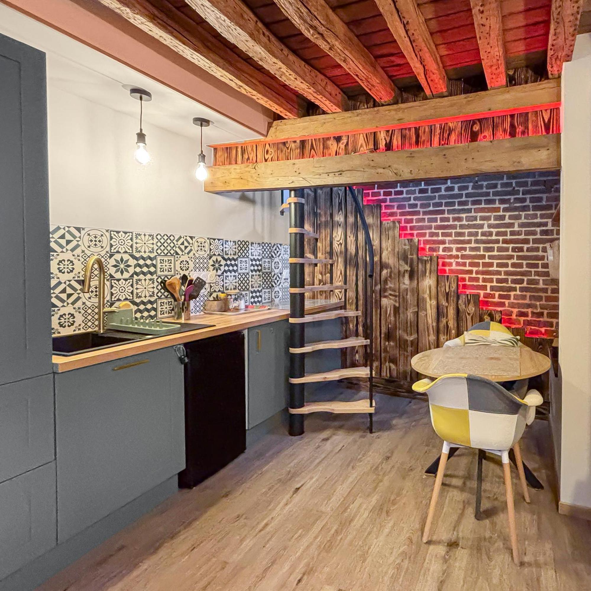 Appartamento Duplex Cosy Avec Netflix & Amazon Prime Beauvais Esterno foto